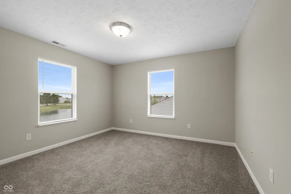 2917 Limber Pine Drive Whiteland, IN 46184
