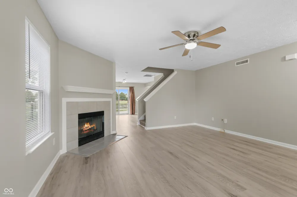 2917 Limber Pine Drive Whiteland, IN 46184