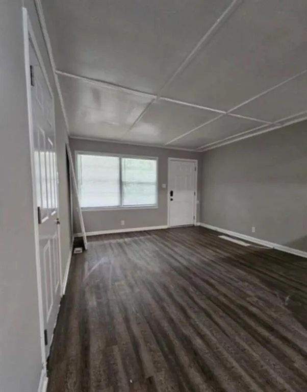 3069 McKenzie Road East Point, GA 30344