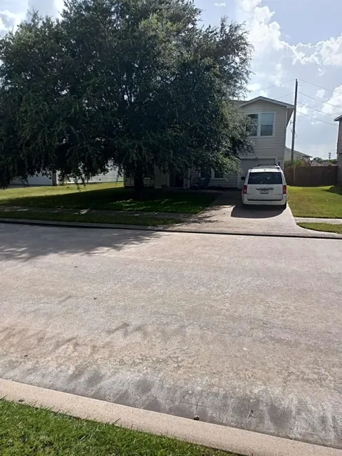 7707 Greenwood Point Drive