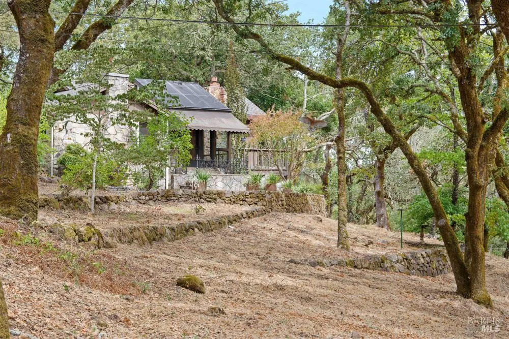 7850 Sonoma Mountain Road Glen Ellen, CA 95442