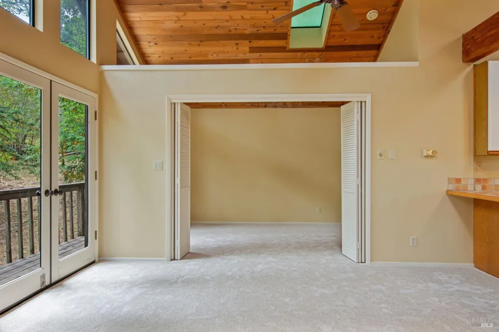 7850 Sonoma Mountain Road Glen Ellen, CA 95442