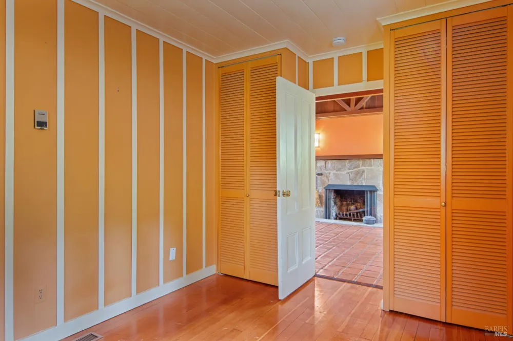 7850 Sonoma Mountain Road Glen Ellen, CA 95442