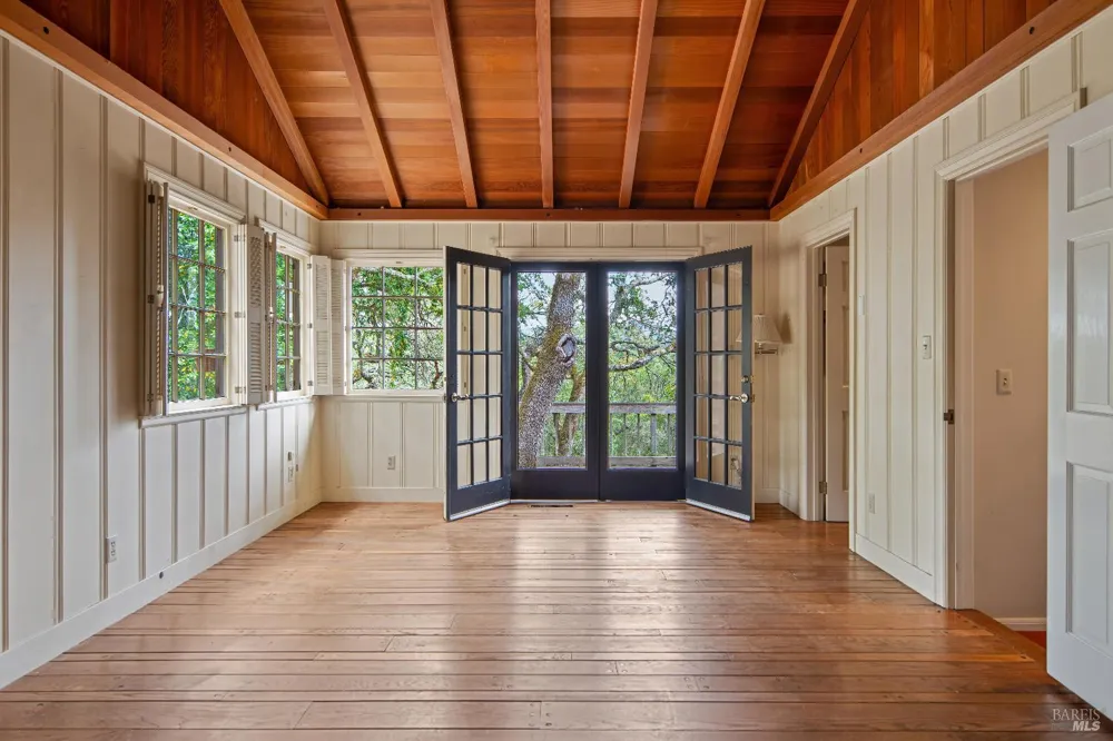 7850 Sonoma Mountain Road Glen Ellen, CA 95442