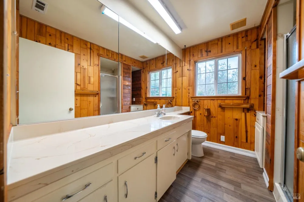 3586 E Keswick Dam Road Redding, CA 96003