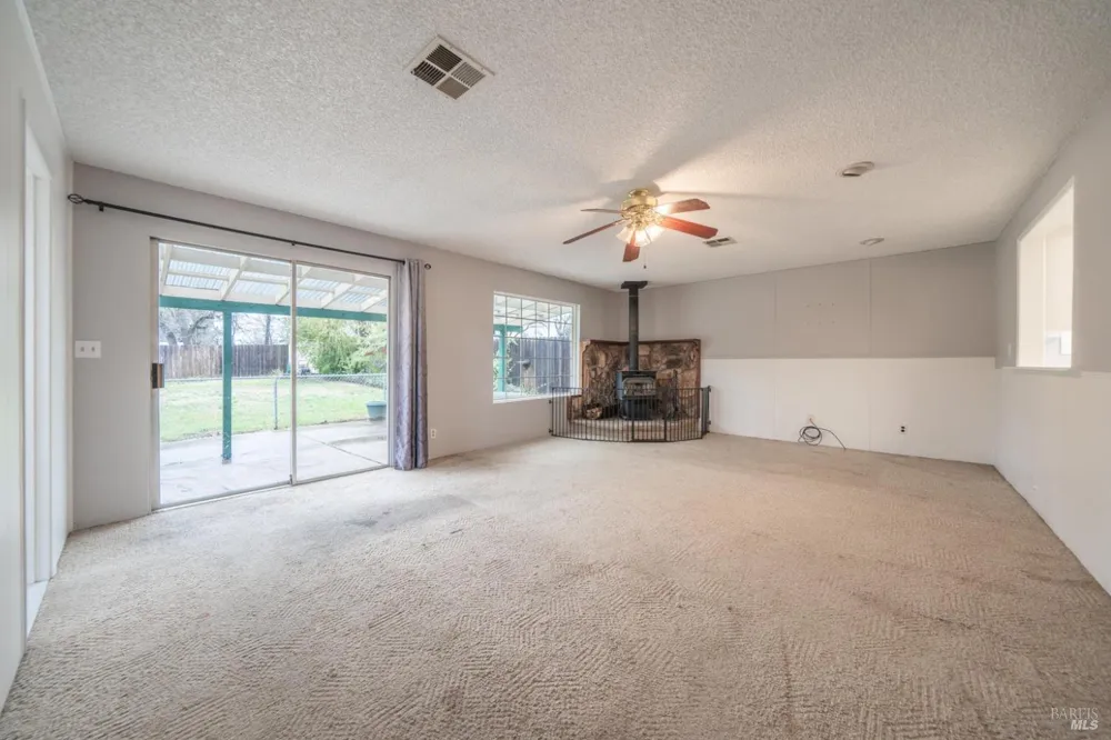3586 E Keswick Dam Road Redding, CA 96003