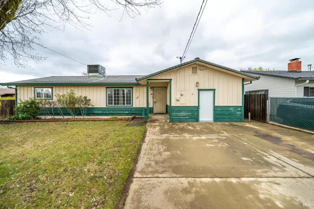 3586 E Keswick Dam Road Redding, CA 96003