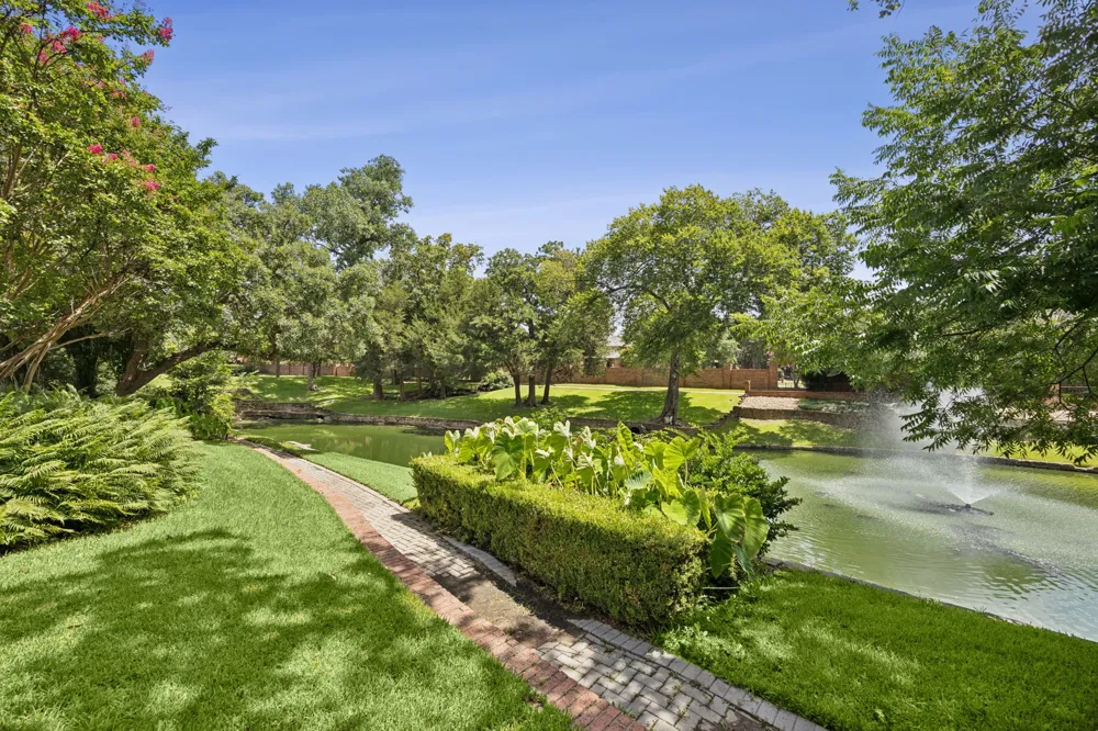 4703 Meandering Way Colleyville, TX 76034