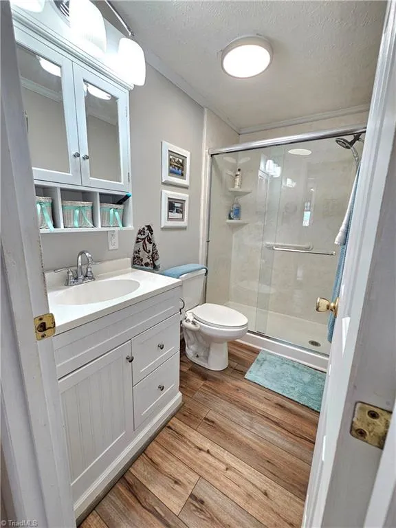 734 Pinehaven Drive New London, NC 28127