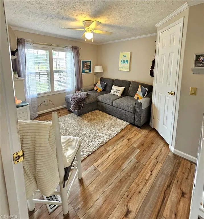734 Pinehaven Drive New London, NC 28127