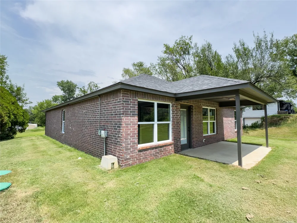 11108 E 138th Place Collinsville, OK 74021