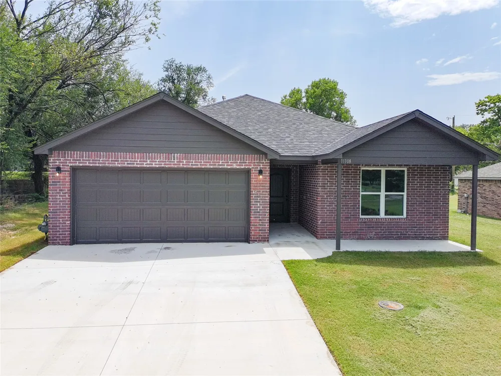 11108 E 138th Place Collinsville, OK 74021