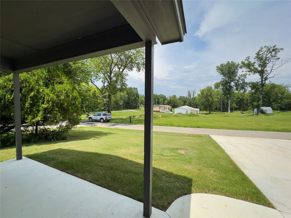 11108 E 138th Place Collinsville, OK 74021