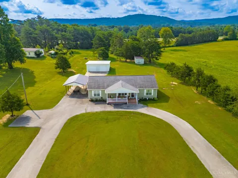 554 Bacon Flat Road