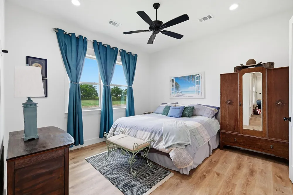 460 Valhalla Court Gordonville, TX 76245