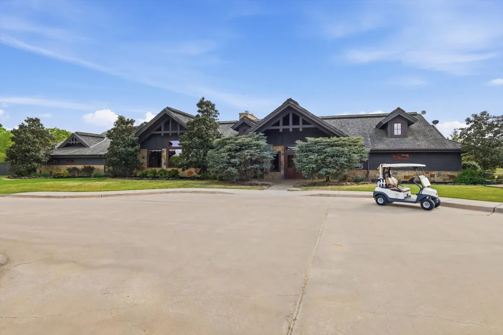 460 Valhalla Court Gordonville, TX 76245