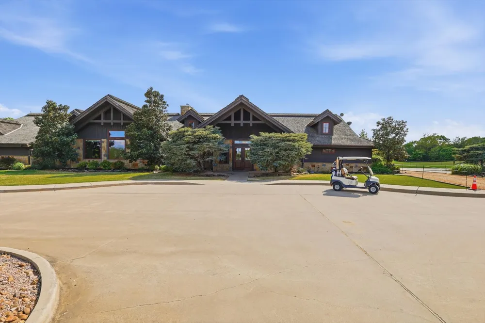 460 Valhalla Court Gordonville, TX 76245