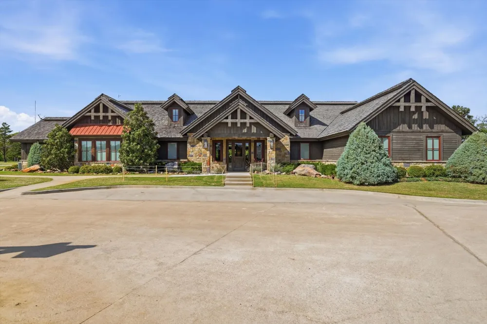 460 Valhalla Court Gordonville, TX 76245