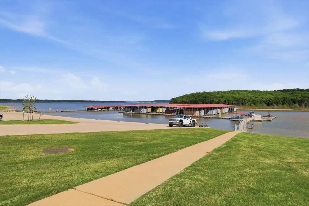 460 Valhalla Court Gordonville, TX 76245