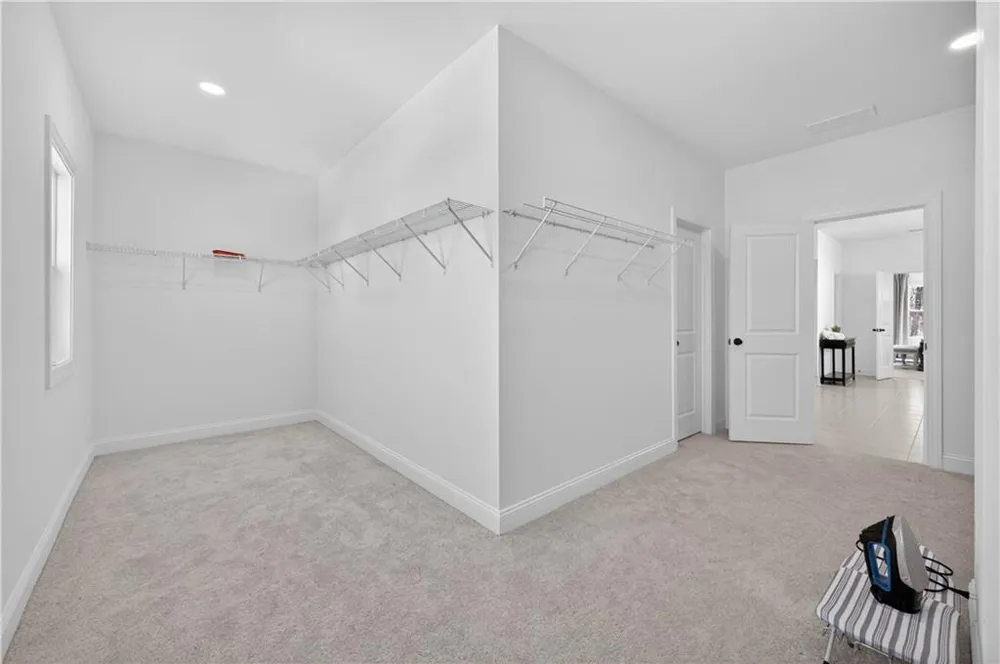 512 Cedar Crest Circle Woodstock, GA 30188