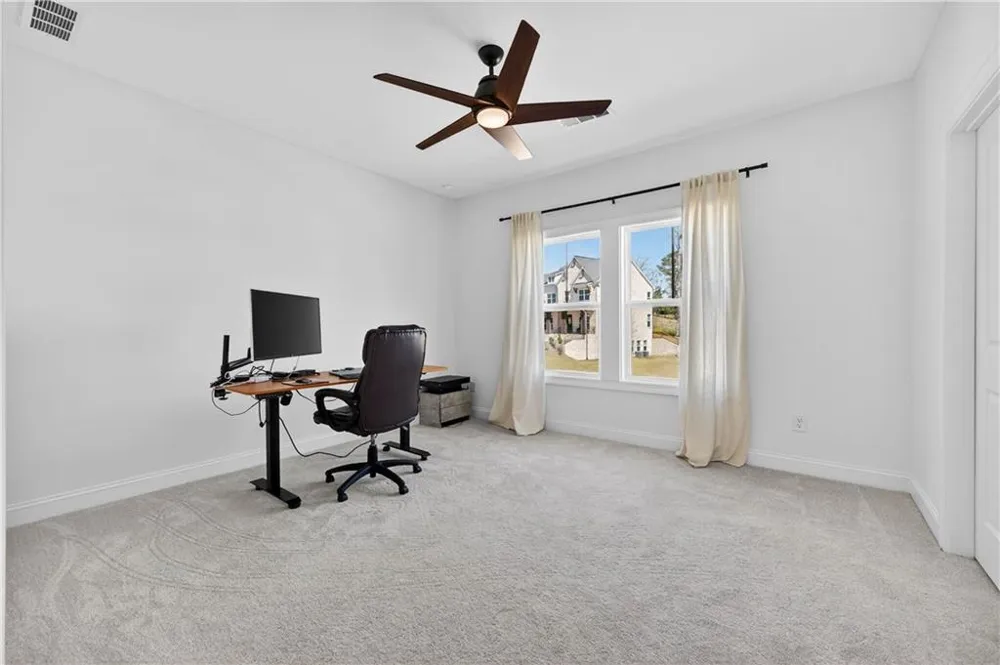 512 Cedar Crest Circle Woodstock, GA 30188