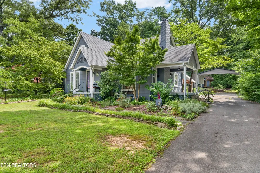 1049 Mitchell Ave Cookeville, TN 38501