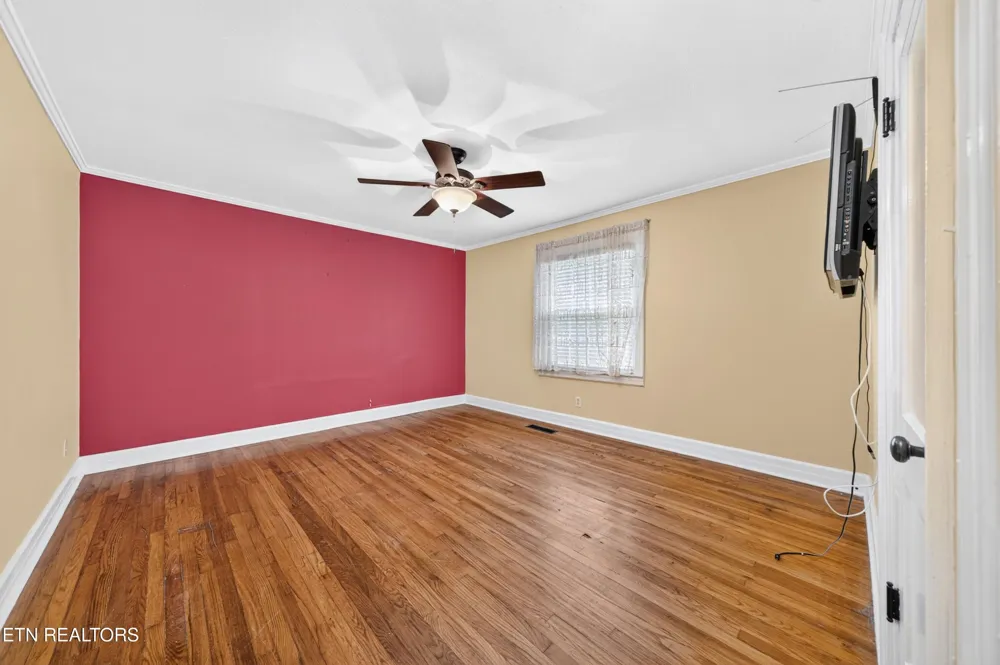 1049 Mitchell Ave Cookeville, TN 38501