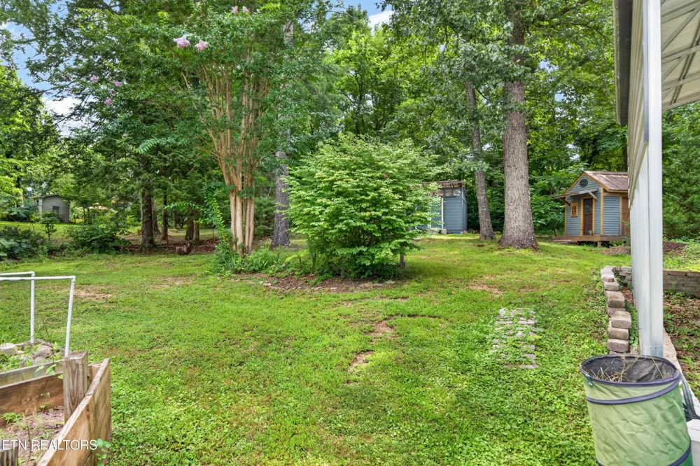 1049 Mitchell Ave Cookeville, TN 38501