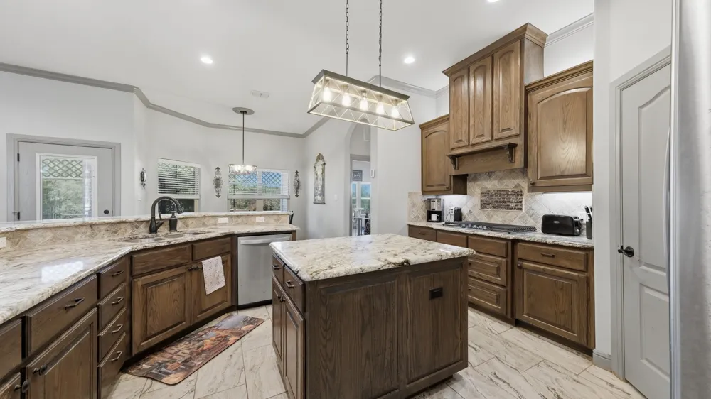 1522 County Road 2026 Glen Rose, TX 76043