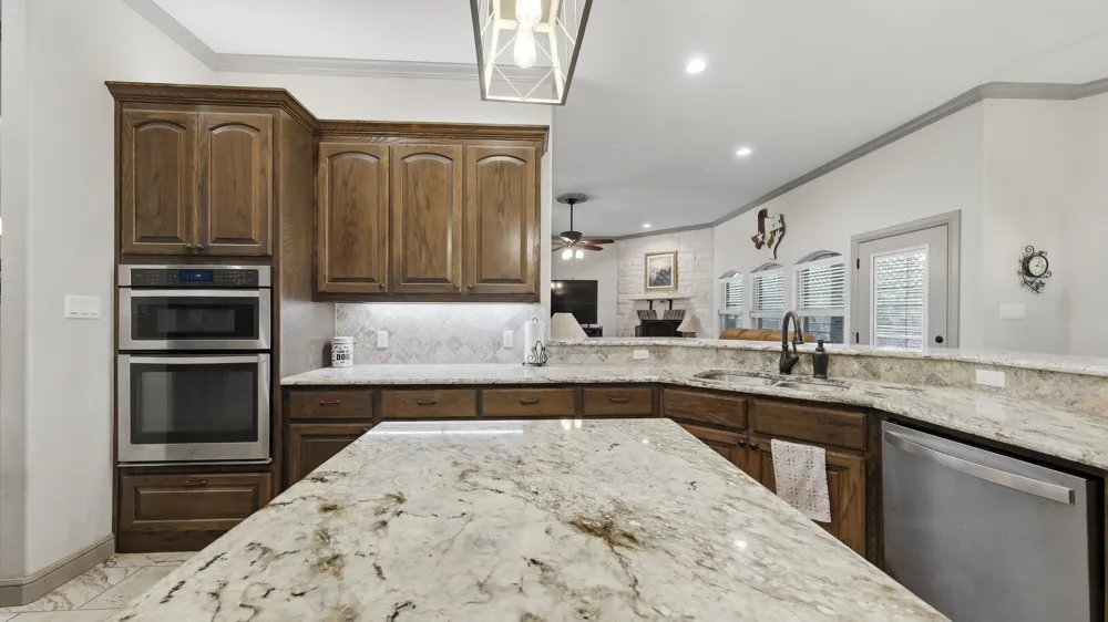 1522 County Road 2026 Glen Rose, TX 76043