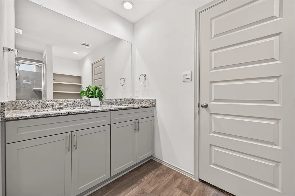 1143 Buffalograss Trail Sealy, TX 77474
