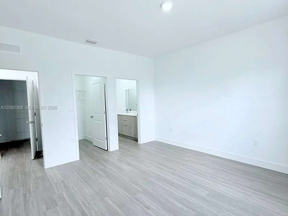 1048 Jay Ct La Belle, FL 33935