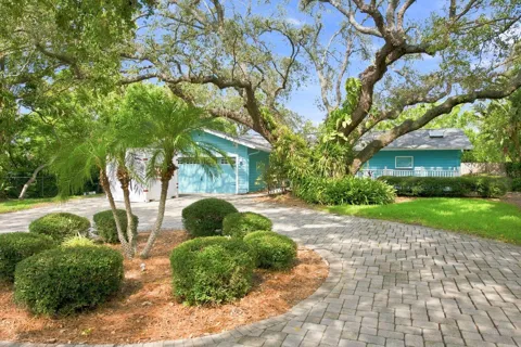 1111 CARLTON ROAD