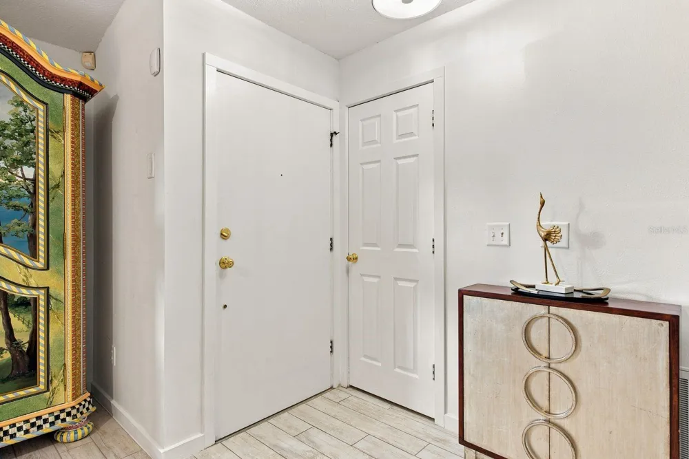 1111 CARLTON ROAD Tarpon Springs, FL 34689