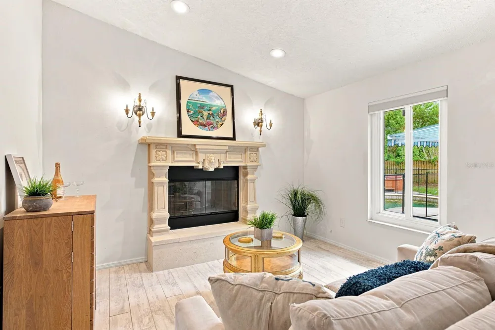 1111 CARLTON ROAD Tarpon Springs, FL 34689