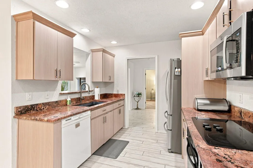 1111 CARLTON ROAD Tarpon Springs, FL 34689