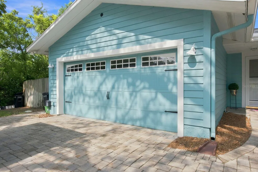 1111 CARLTON ROAD Tarpon Springs, FL 34689