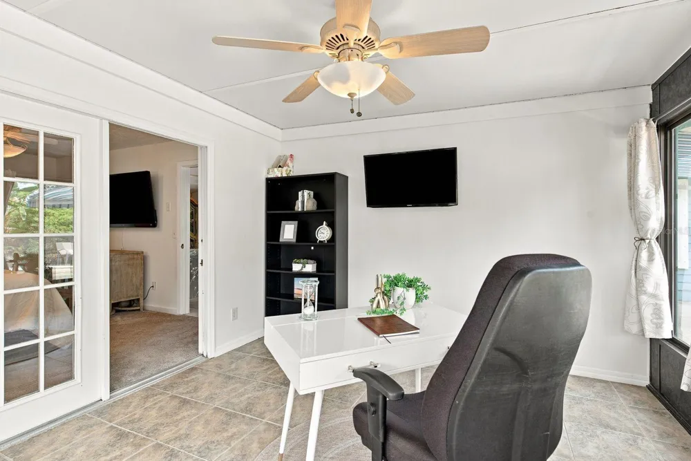 1111 CARLTON ROAD Tarpon Springs, FL 34689