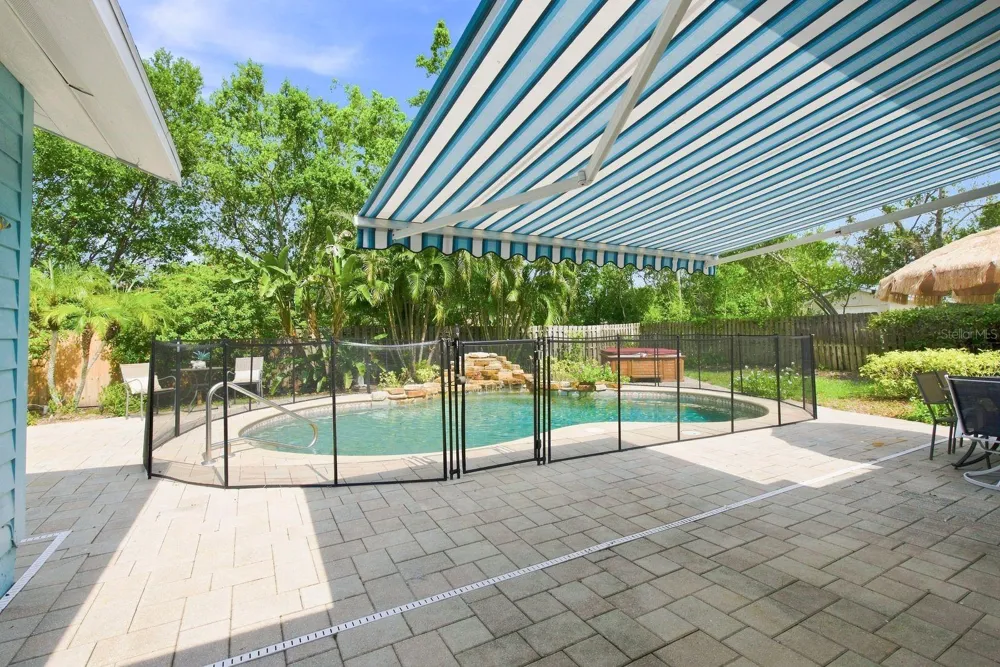 1111 CARLTON ROAD Tarpon Springs, FL 34689