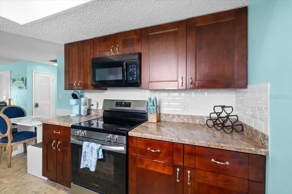 3478 COMPANERO ENTRA Hernando Beach, FL 34607