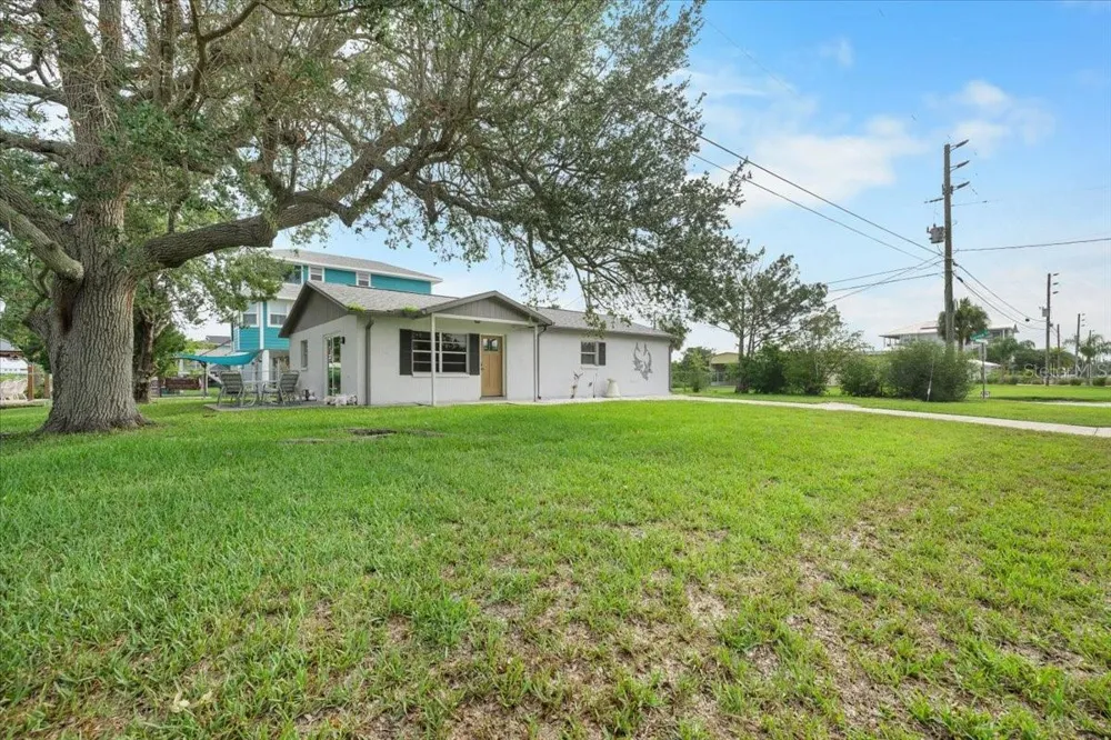 3478 COMPANERO ENTRA Hernando Beach, FL 34607