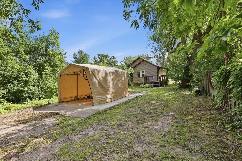 619 NE 3rd Avenue Grand Rapids, MN 55744
