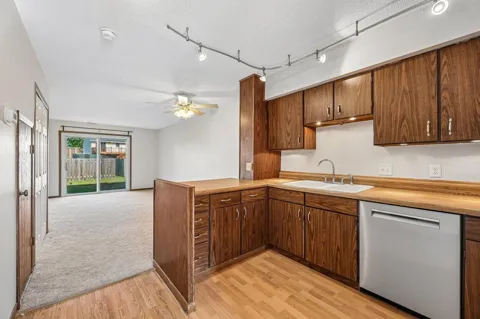 846 Woodgate Drive #213