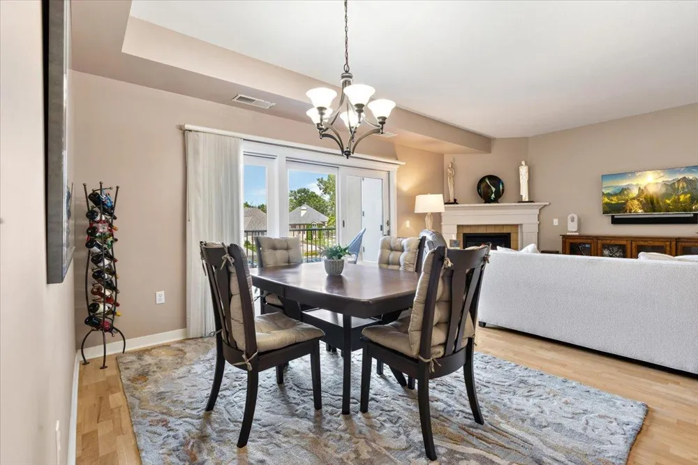 1940 Fulham Street #207 Roseville, MN 55113