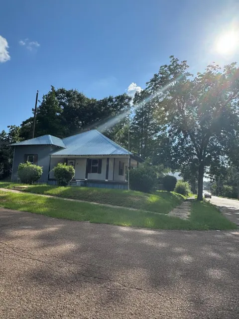 143 Myrtle