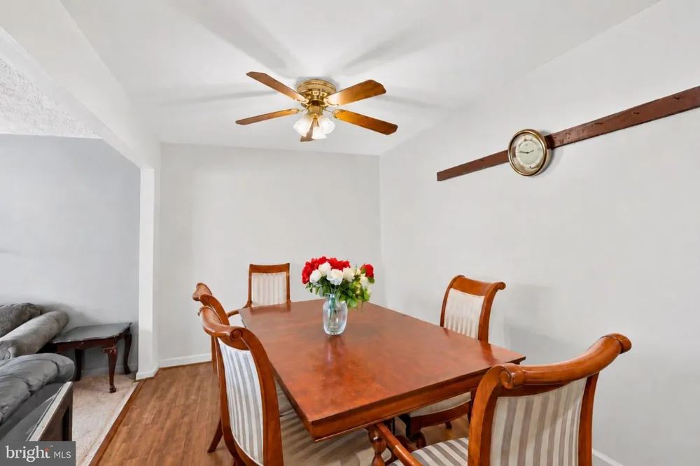 1915 VALLEY TERRACE SE Washington, DC 20032