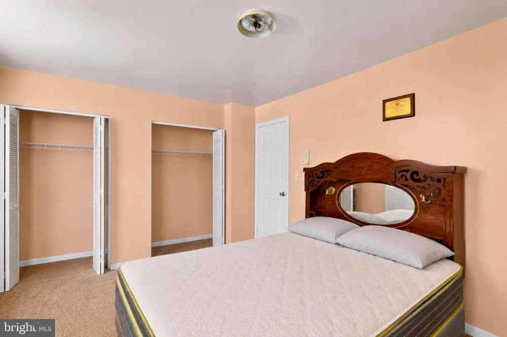1915 VALLEY TERRACE SE Washington, DC 20032
