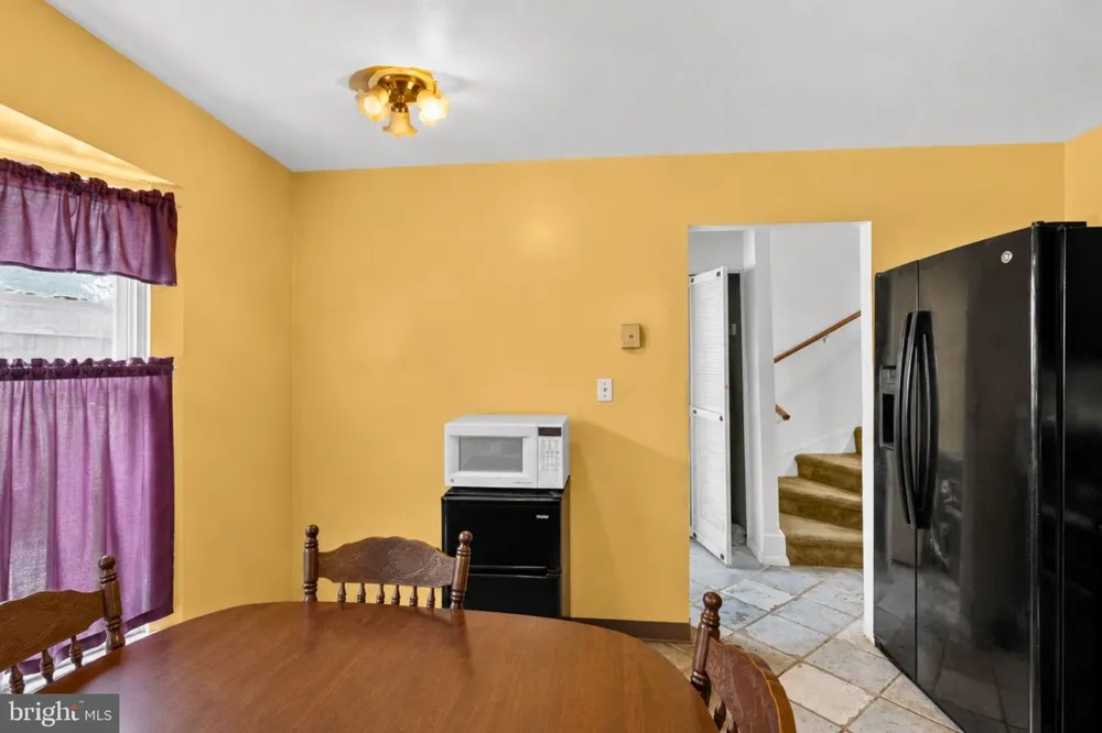 1915 VALLEY TERRACE SE Washington, DC 20032