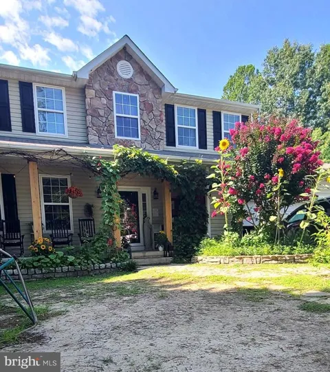 8832 MULLEN ROAD