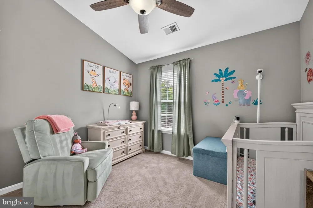 5201 BALLYCASTLE CIRCLE Alexandria, VA 22315